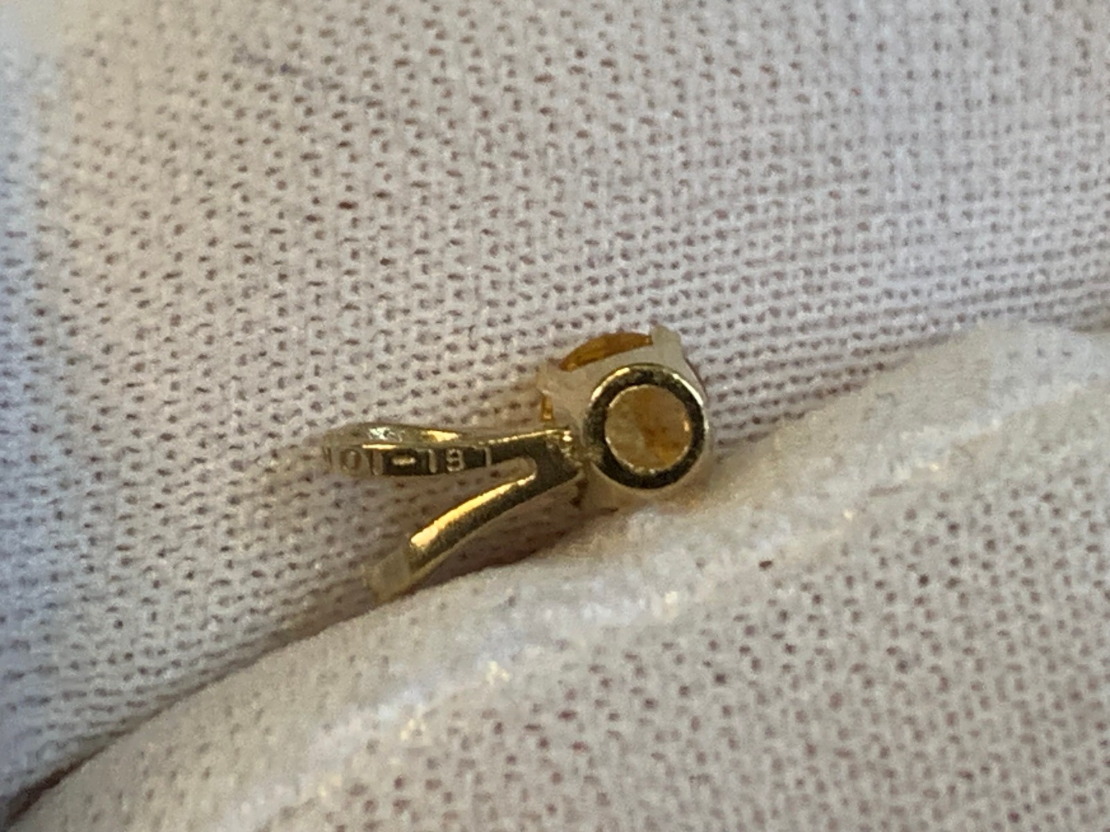 10K Yellow Gold Charm .21g Fine Jewelry Citrine Color Stone Pendant *READ*