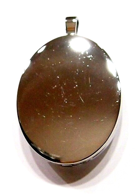 40×30 mm Origami Owl Silver 32 Crystals Floating Locket (Cameo Included), Nice