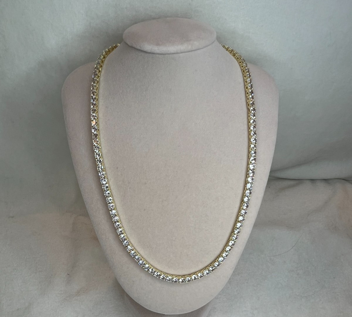 Bella Luce White Cubic Zirconia 18k Yellow Gold / Brass Tennis Necklace 45.0ctw
