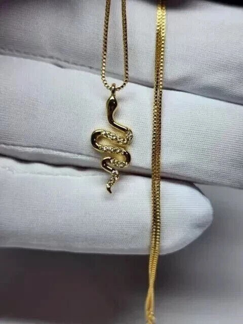 Women’s Gorgeous Snake Pendant Round Simulated Diamond In 14k Yellow Gold Plated