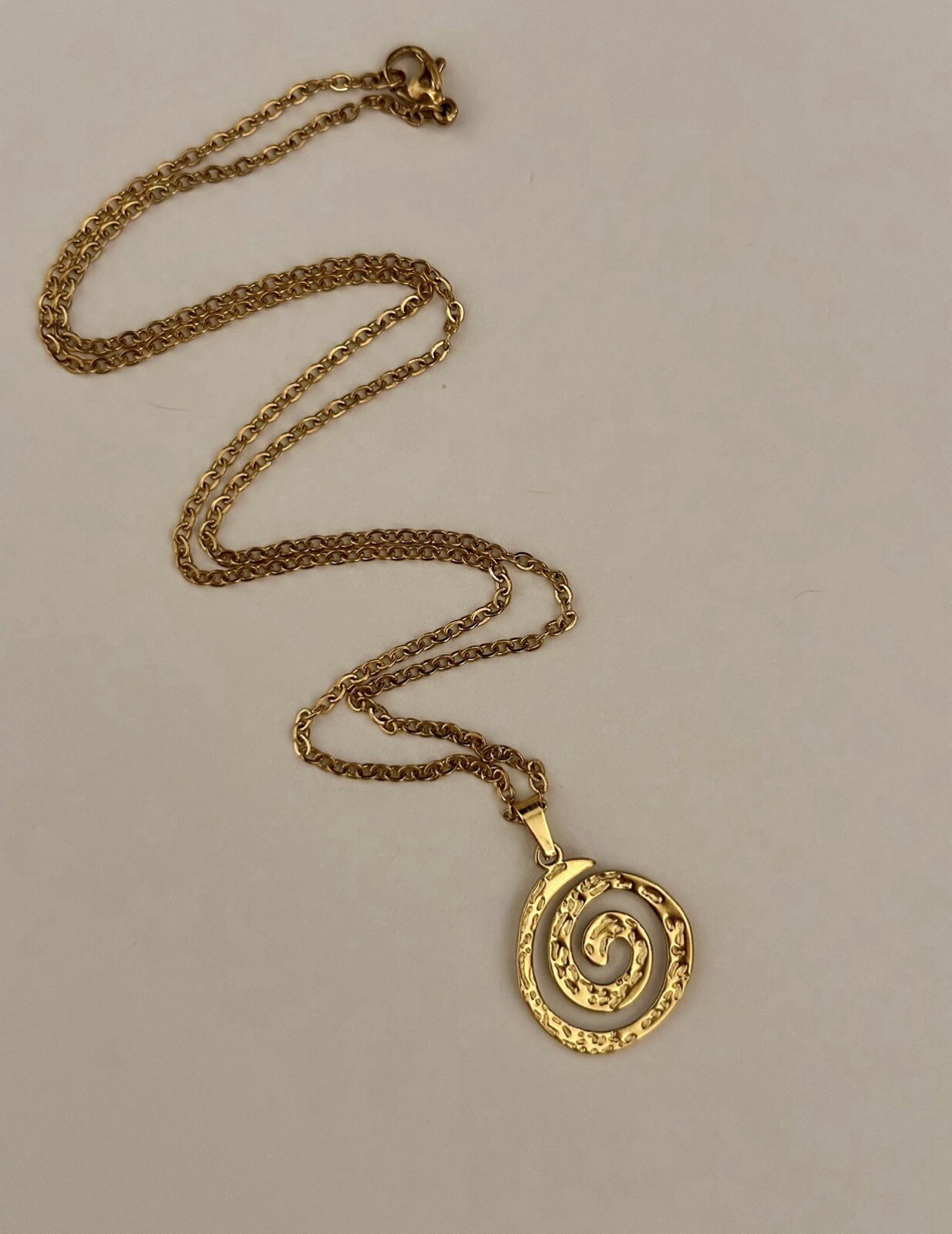 Spiral Swirl Pendant Necklace Chain Gold Tone Unisex Women Men Brand New