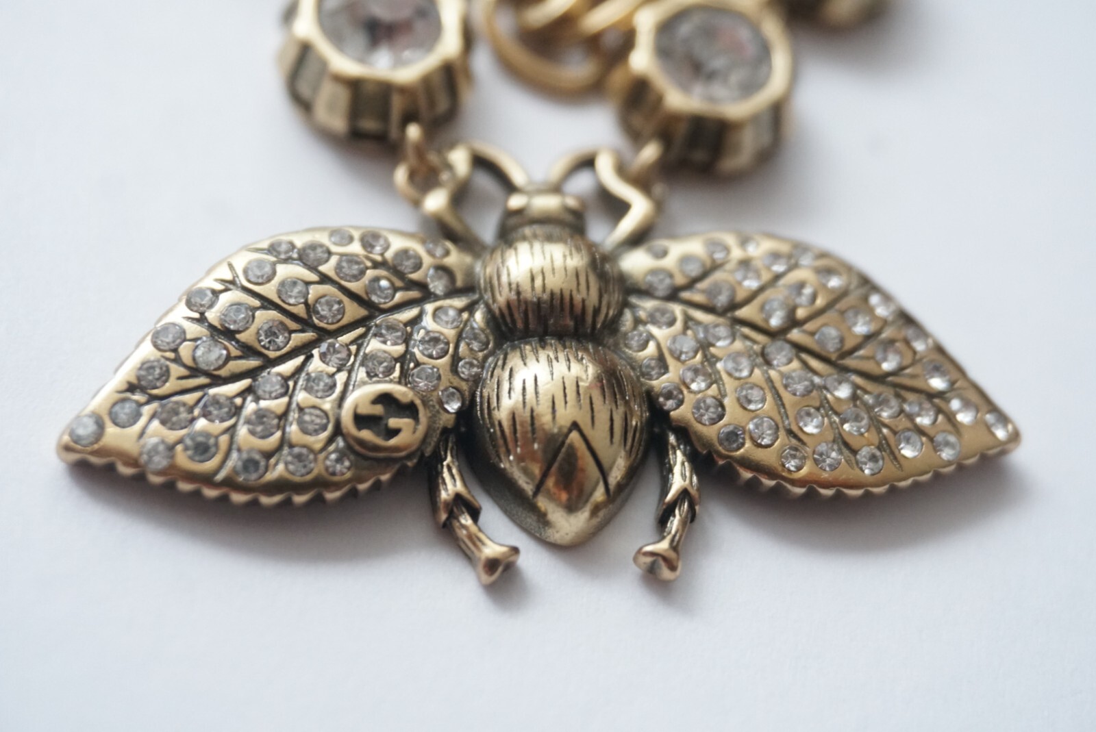 100% Authentic GUCCI Necklace logo GG box & duster bee