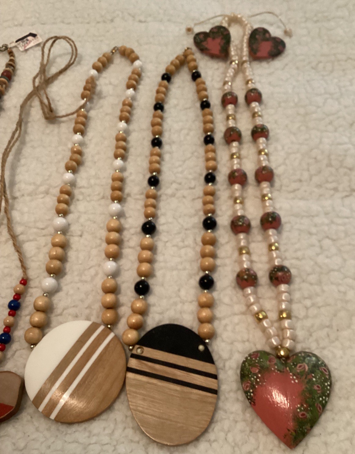 Lot Of 10 Assorted Vintage Pendant (8) Necklaces plus 2 Fashion Costume Jewelry
