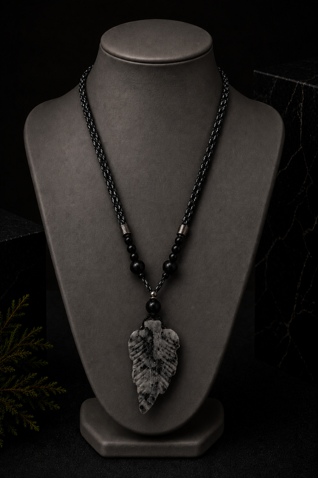 Handmade Dentritic Agate Leaf Pendant Necklace Natural Stone Boho jewelry Gift