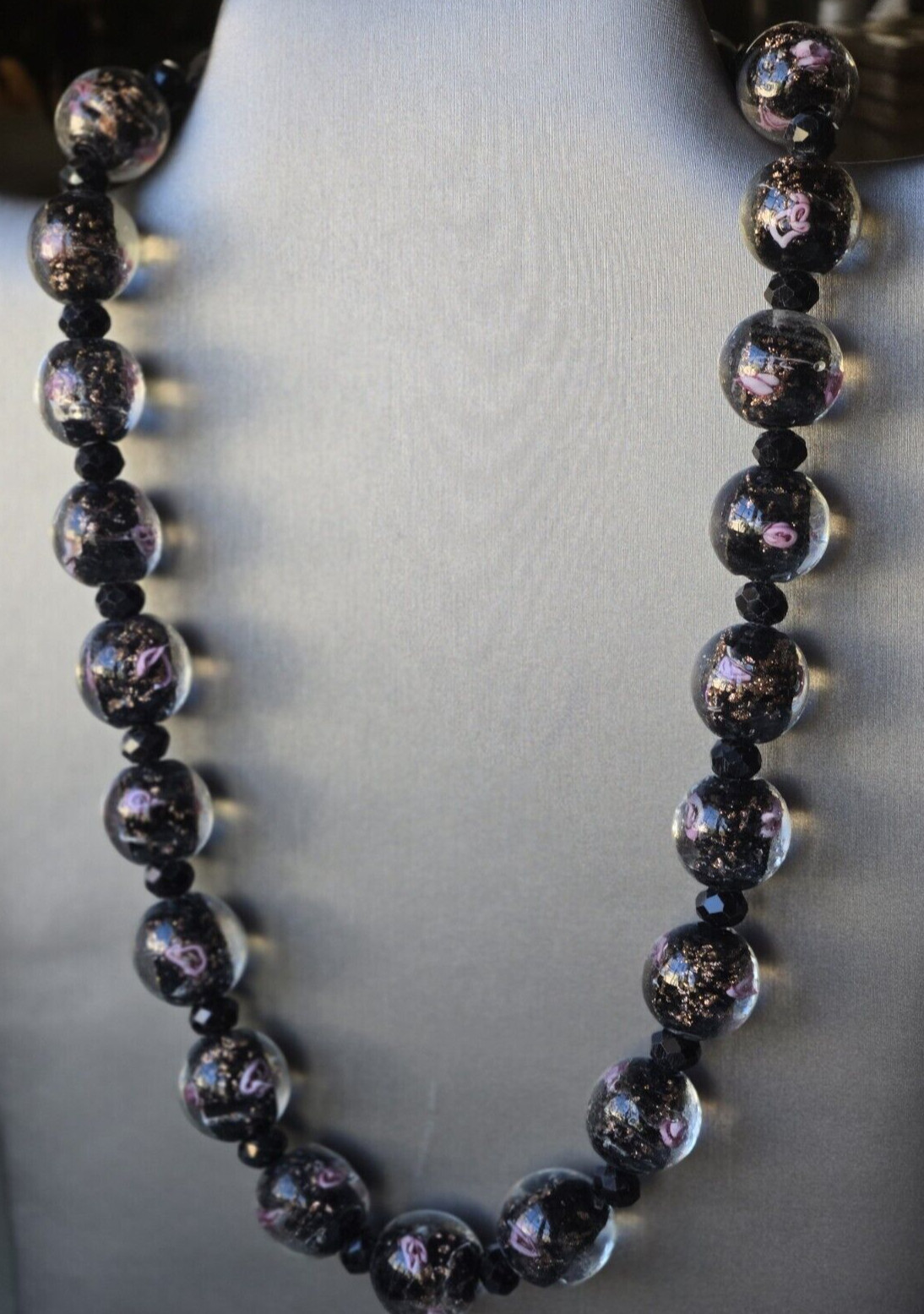 Murano Clear & Black Rosette Glass Bead Necklace 20-22 Inches in Silvertone