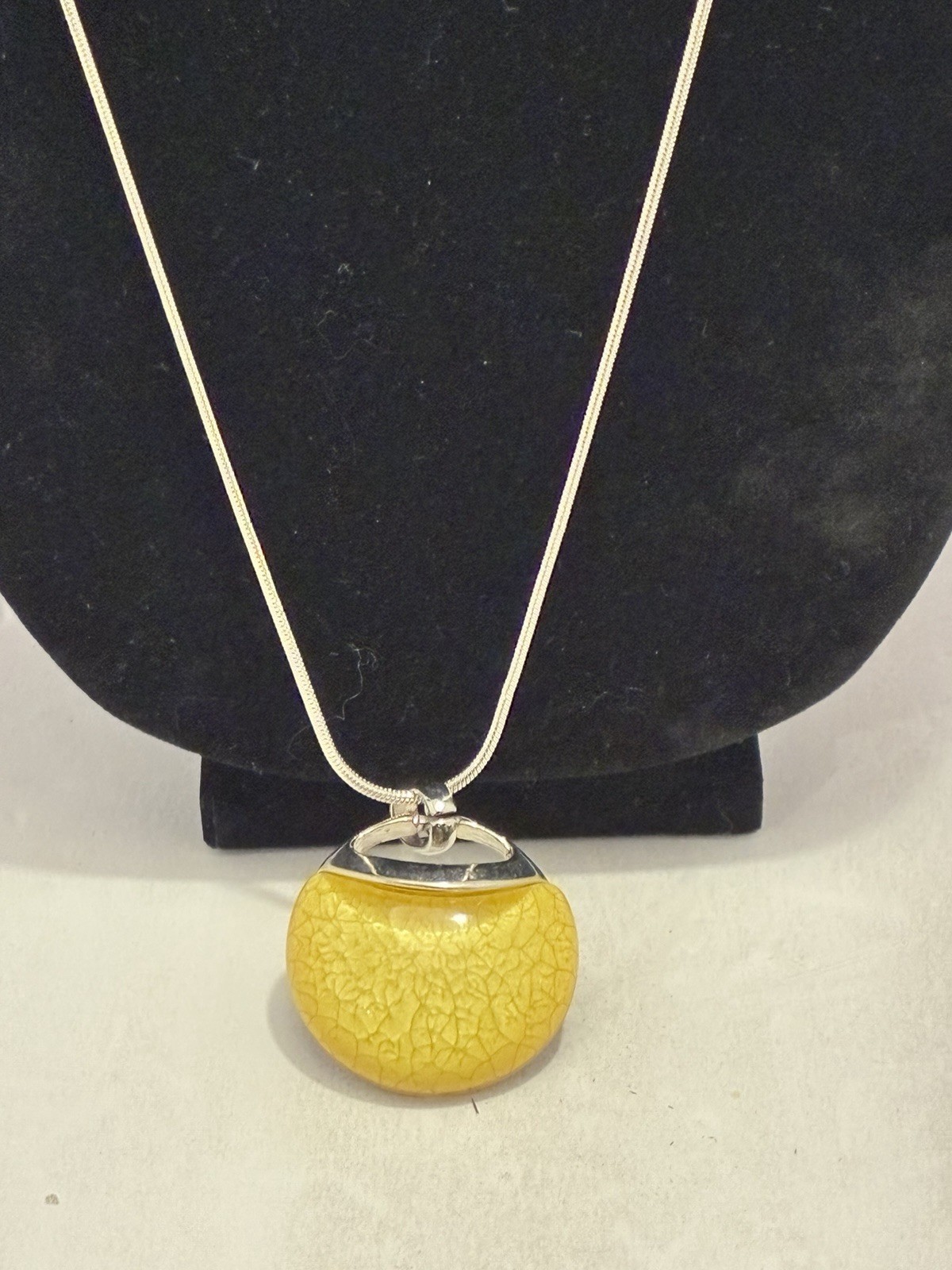 Modernist Yellow Crackle Resin Pendant Necklace Long 30″ Silver Tone Snake Chain