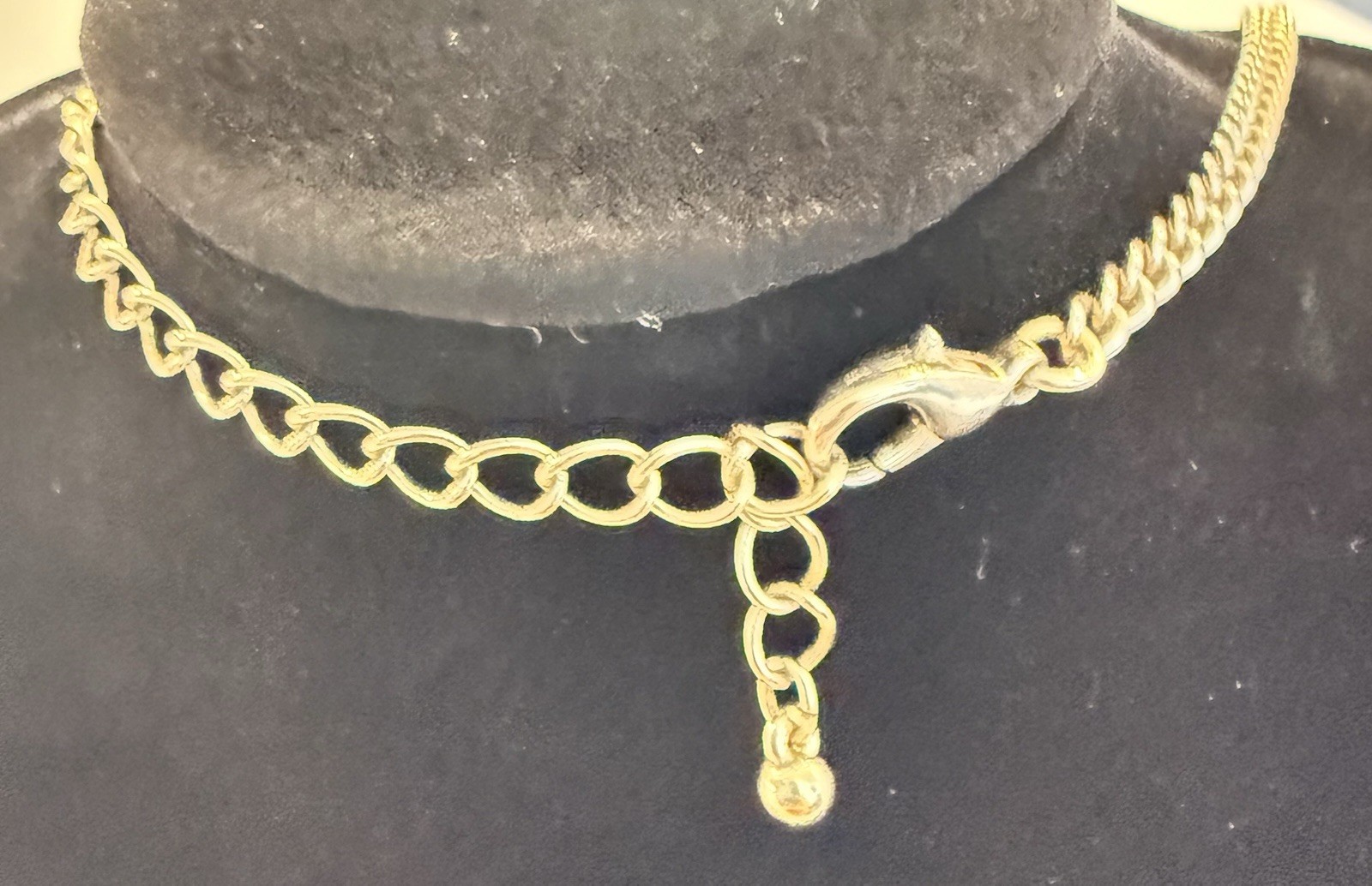 Gold Tone Curb Link Chain Bib Statement Necklace, Oval White Stones, Lobster