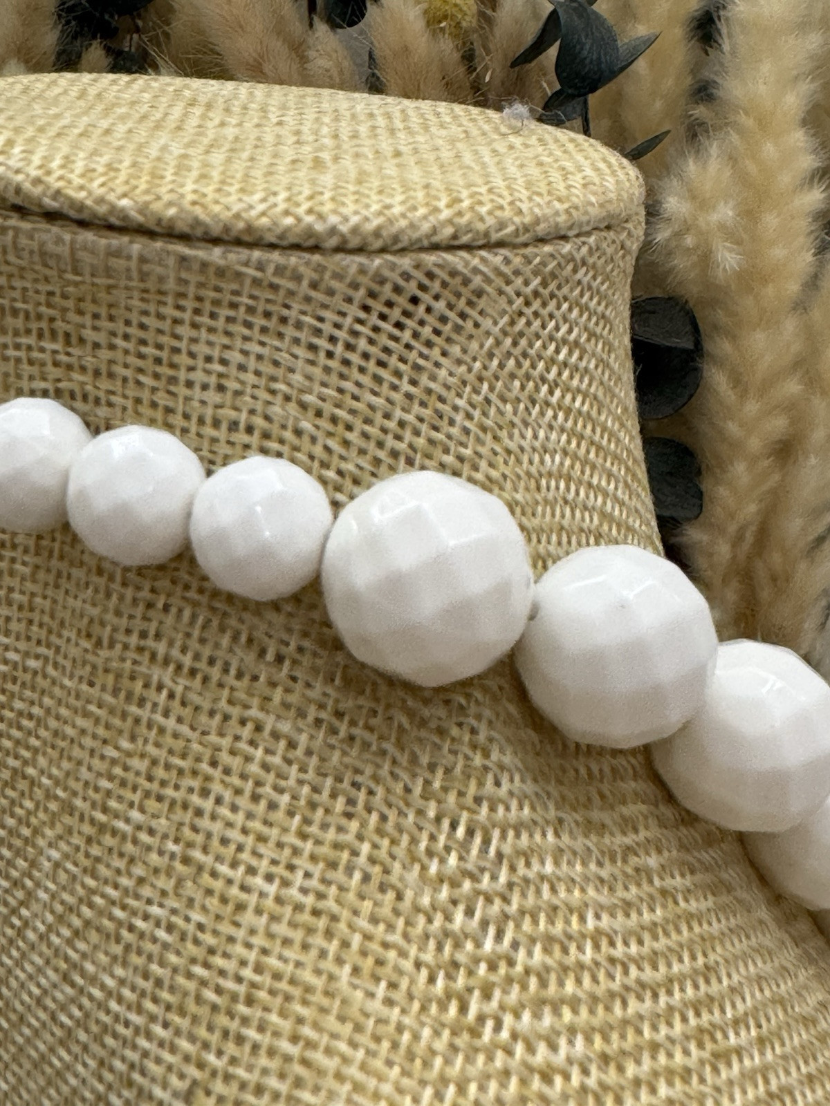 Resin & Acrylic Beads Necklace 20.5”.