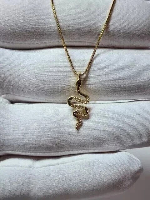 Women’s Gorgeous Snake Pendant Round Simulated Diamond In 14k Yellow Gold Plated