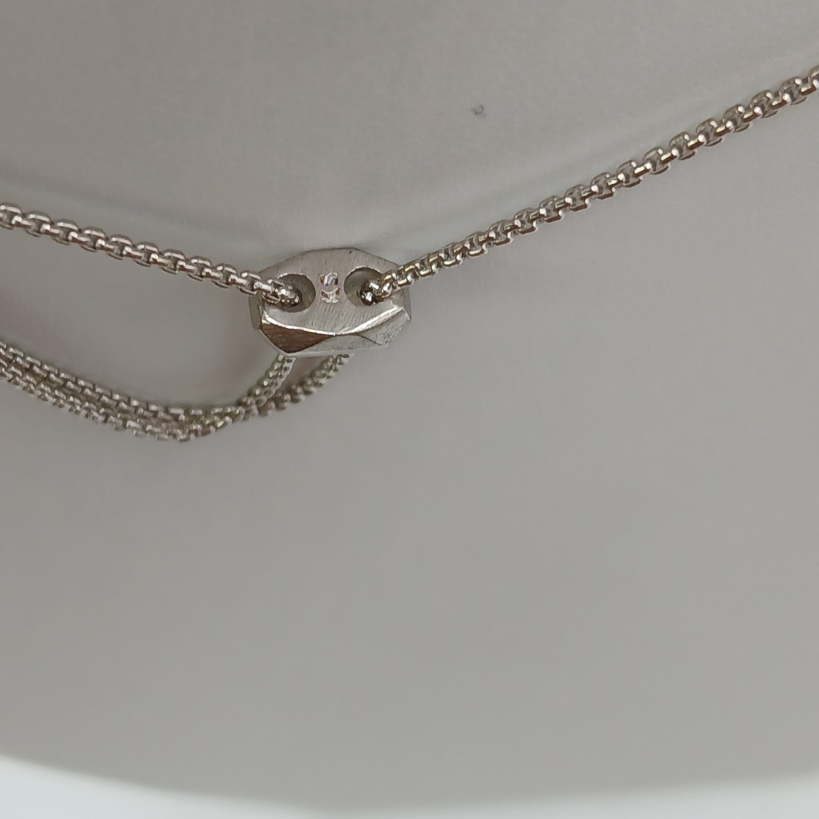 Kendra Scott Capricorn Necklace 28in Slide Silver Tone Zodiac Medallion Blue Gem